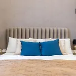 Deluxe Central Budapest Retreat - Free Parking